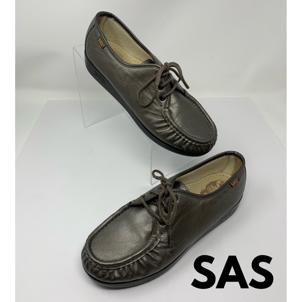 SAS Gold Lace-Up Walking Shoes
